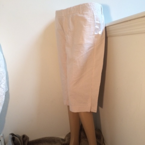 GAP Pants - GAP Seersucker Cropped Pant  Straight Cut 12 🦋